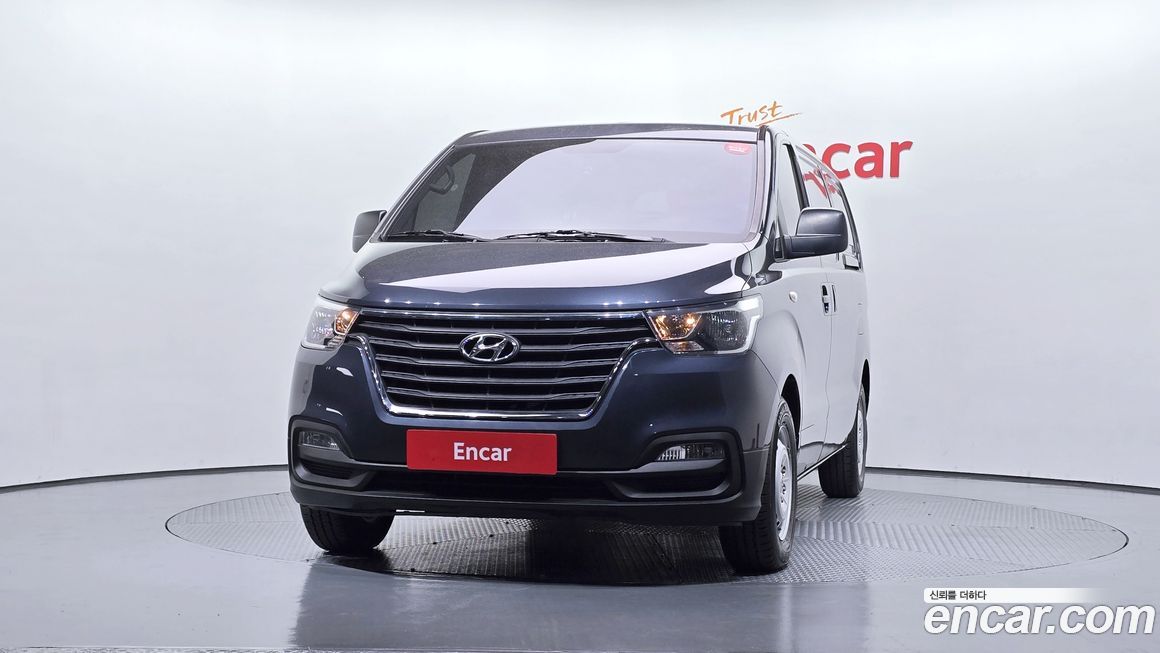 Hyundai Starex 2019