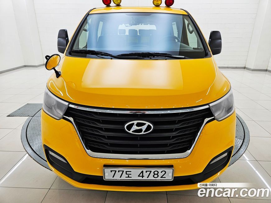 Hyundai Starex 2019