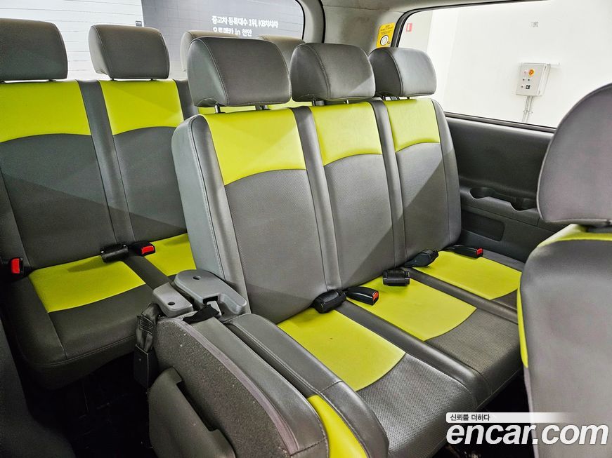 Hyundai Starex 2019