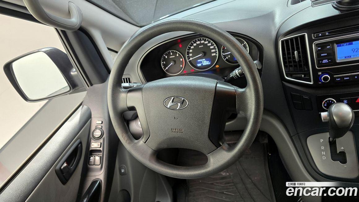 Hyundai Starex 2019