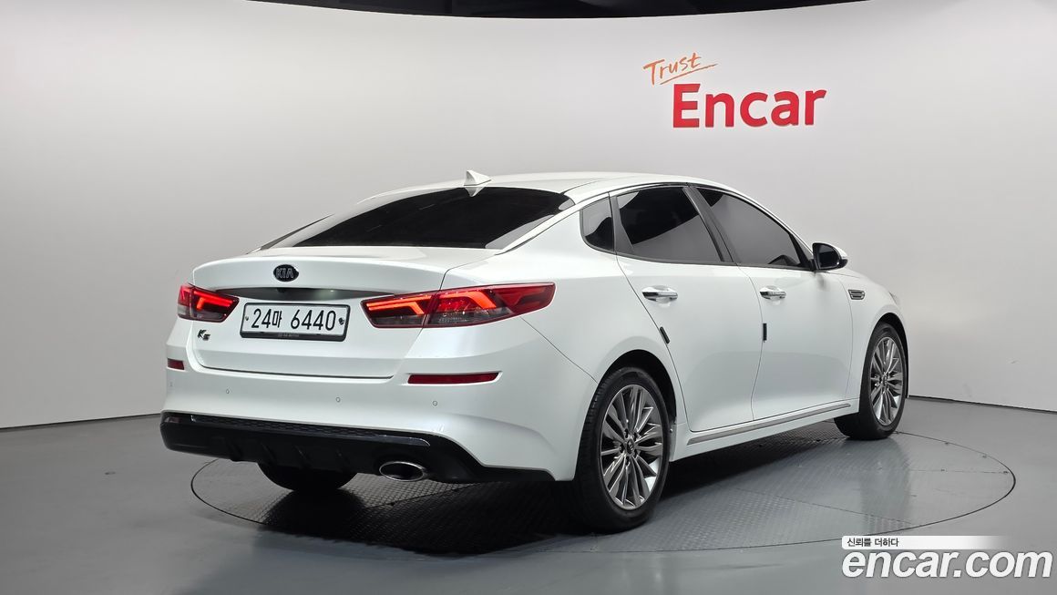 Kia K5 2019