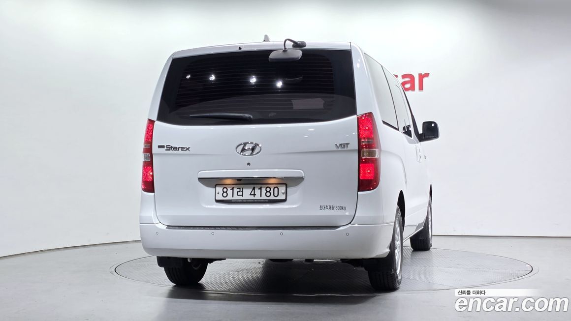 Hyundai Starex 2019