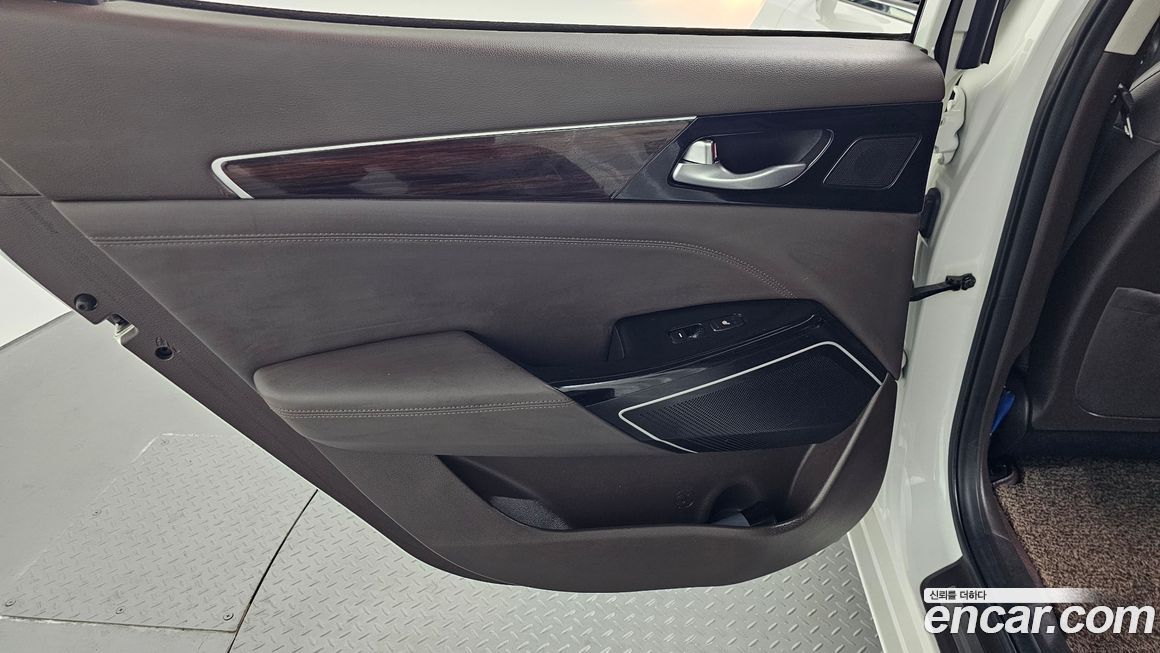 Kia K7 2019
