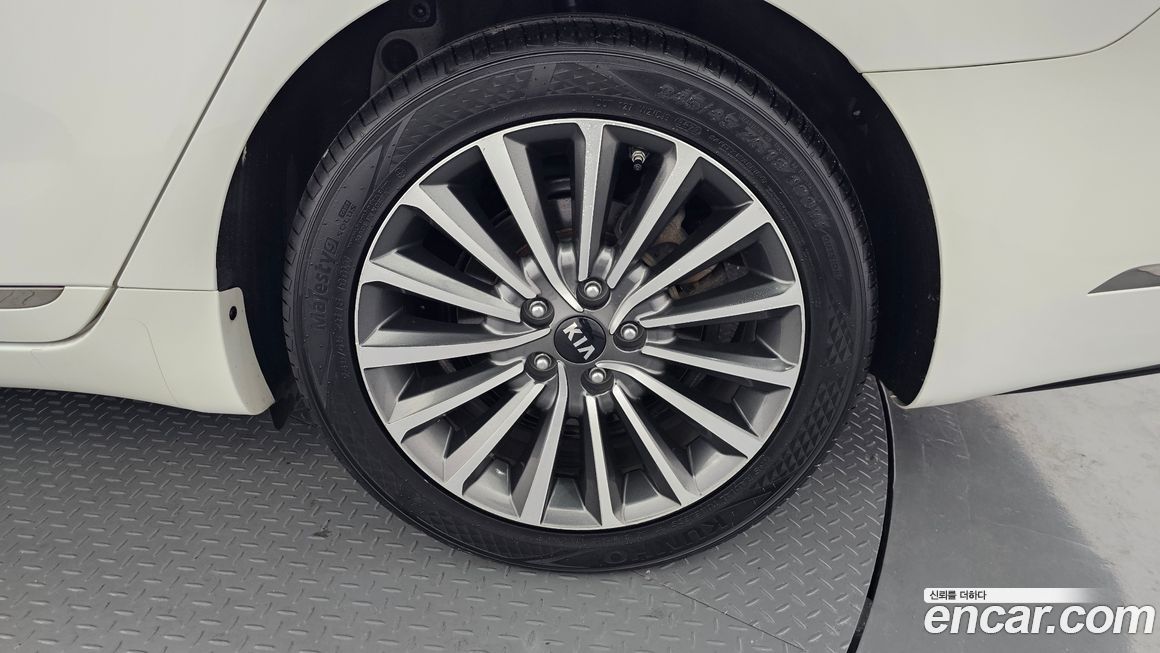 Kia K7 2019