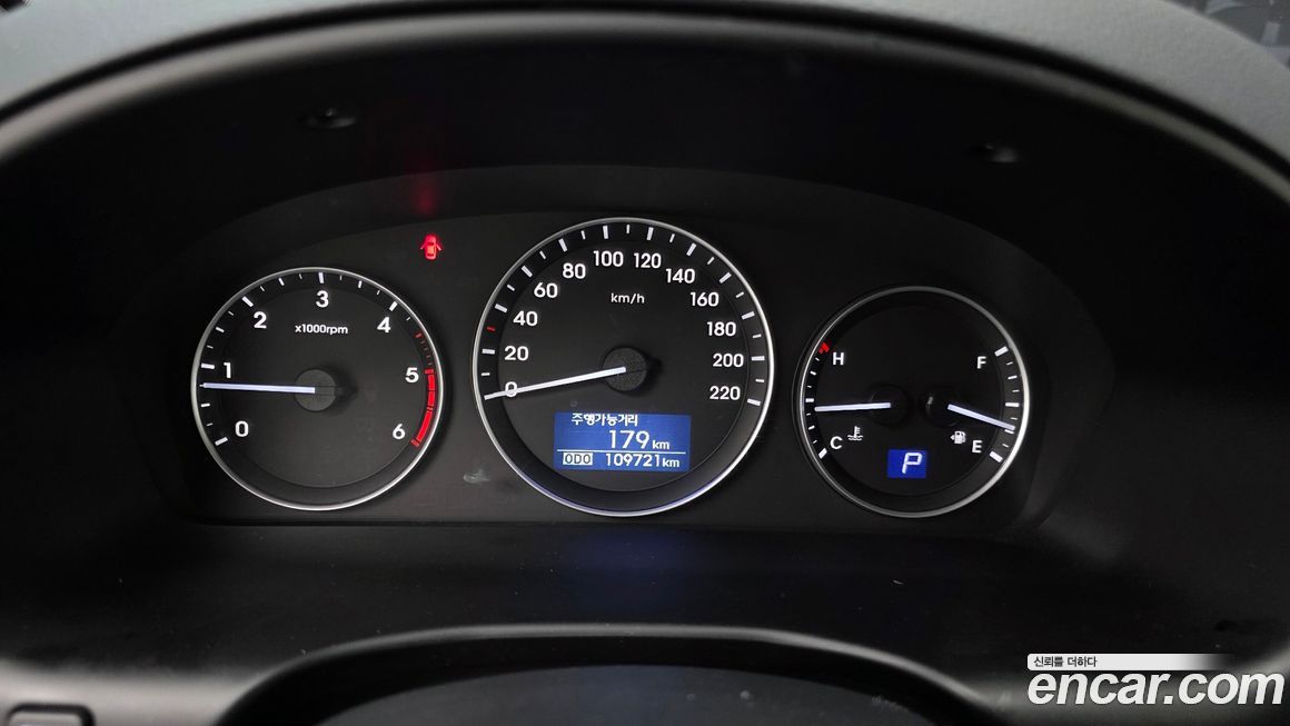 Hyundai Starex 2019