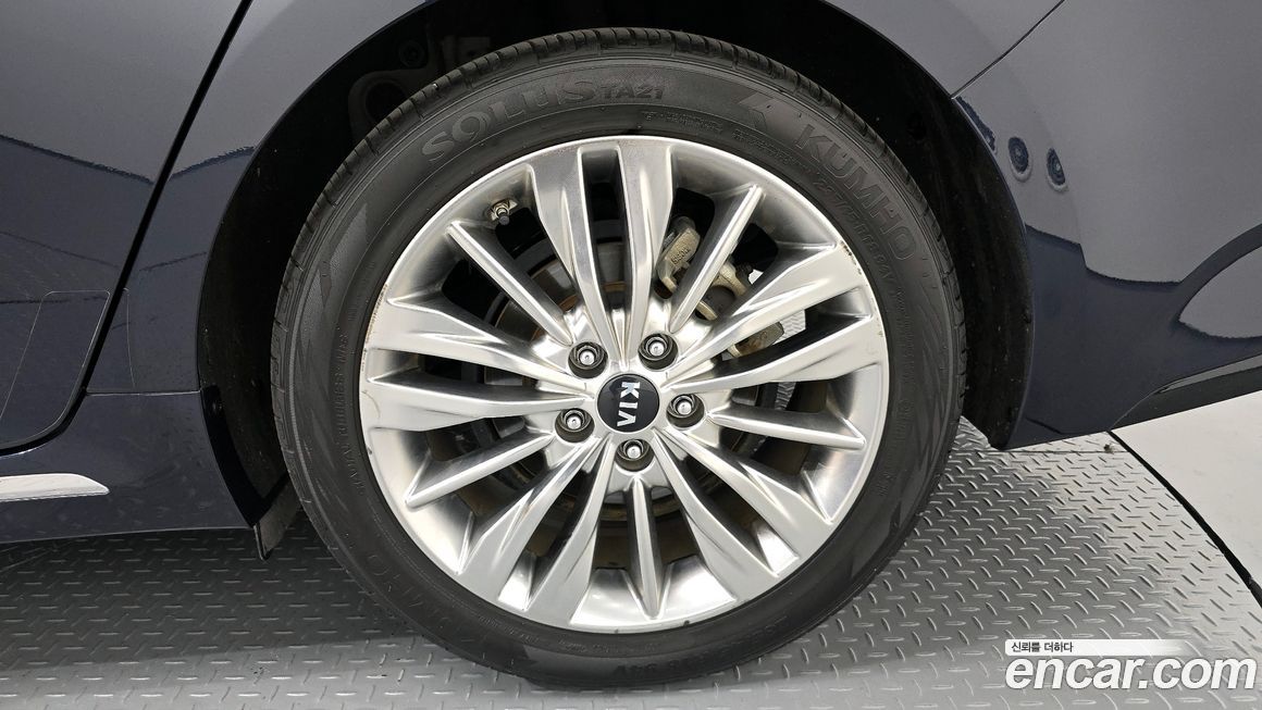 Kia K5 2019