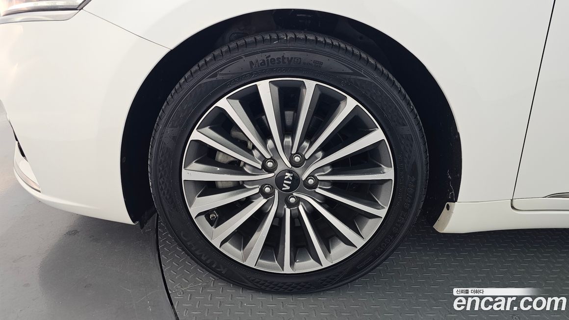 Kia K7 2019