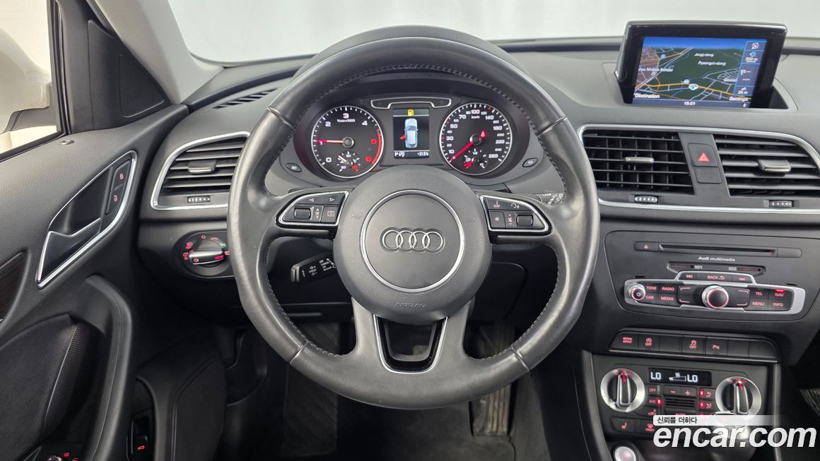 Audi Q3 2015