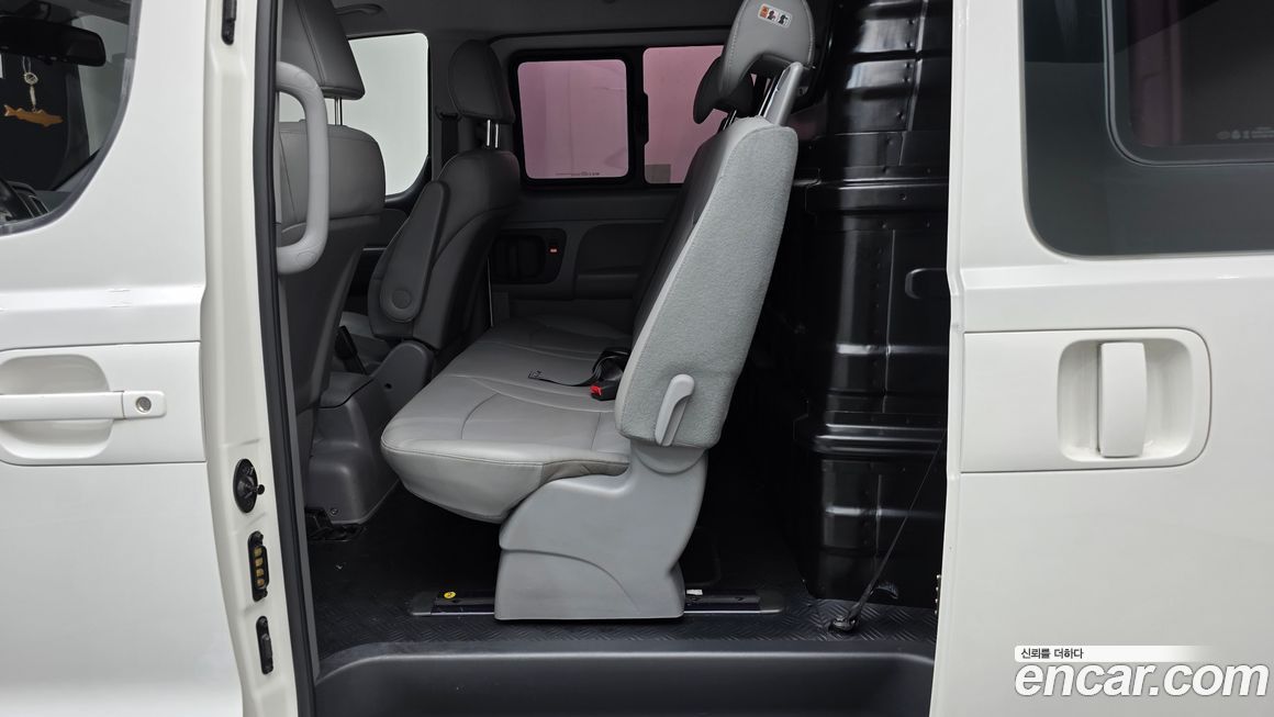 Hyundai Starex 2019