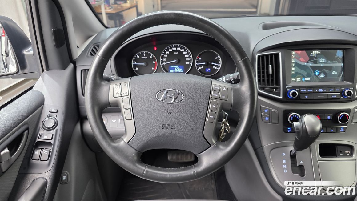 Hyundai Starex 2019