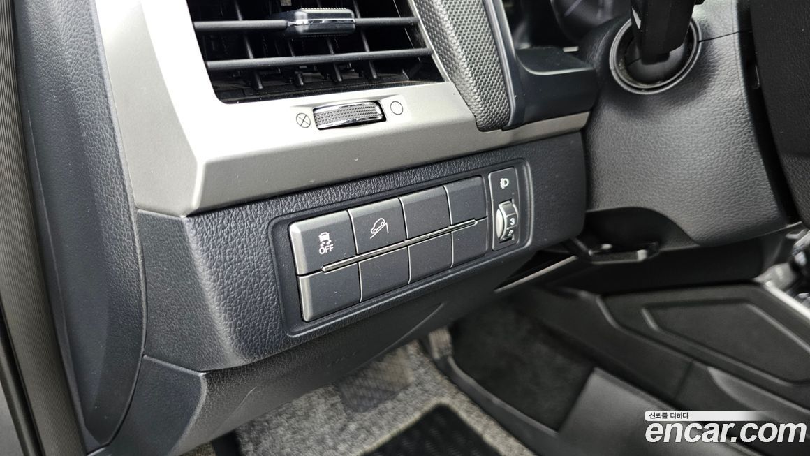 KG_Mobility_Ssangyong Rexton 2019