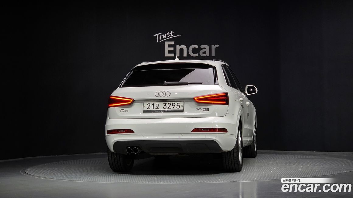 Audi Q3 2015