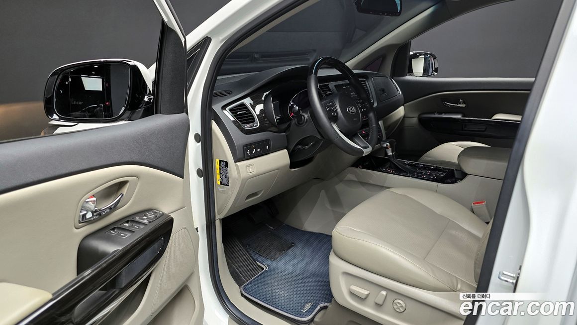 Kia Canival 2019
