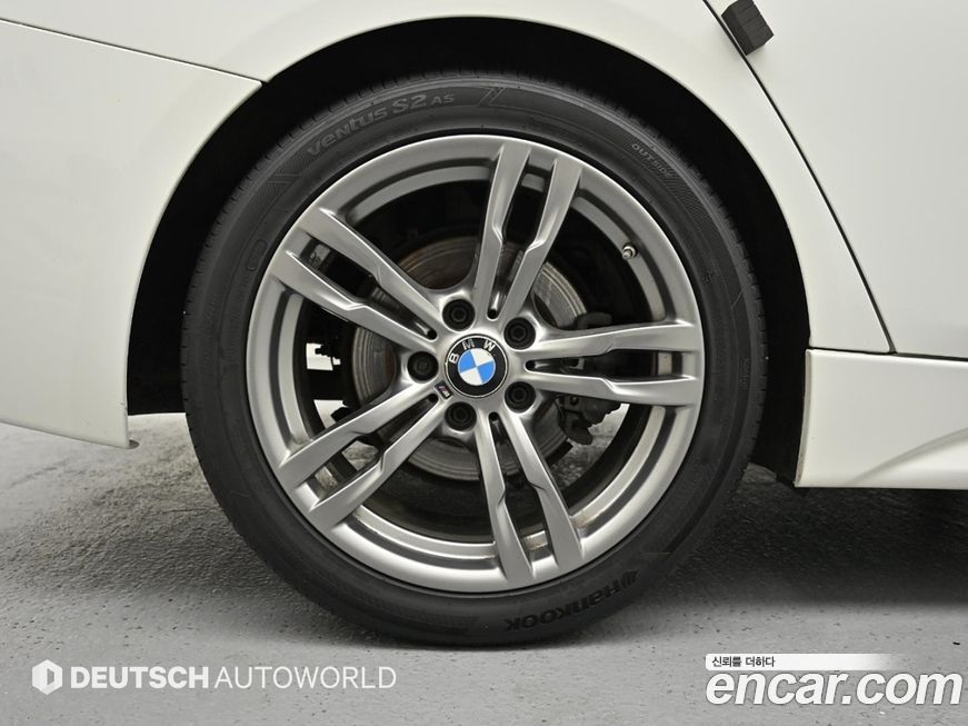 BMW 3-Series 2017