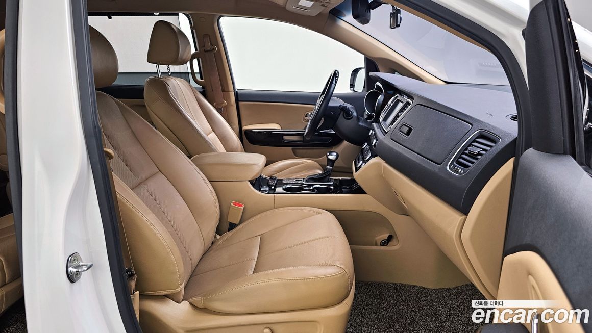 Kia Canival 2019