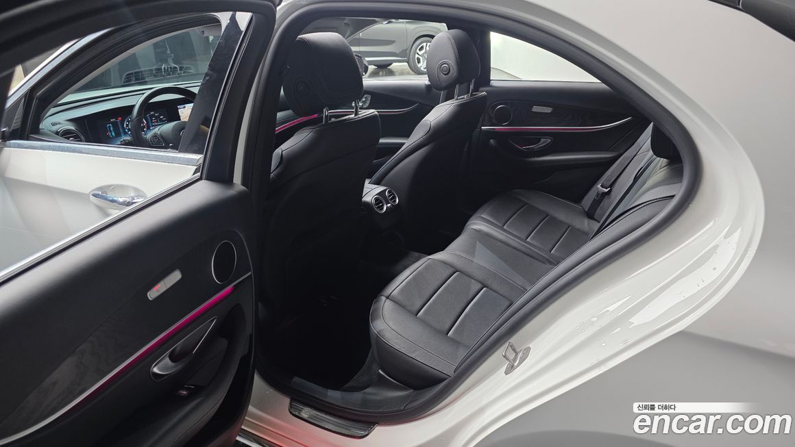 Mercedes-Benz E-Class 2017