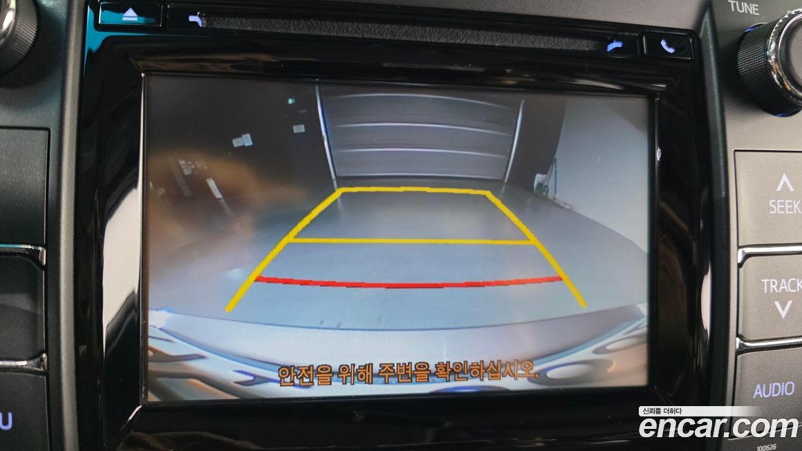 Toyota Camry 2016