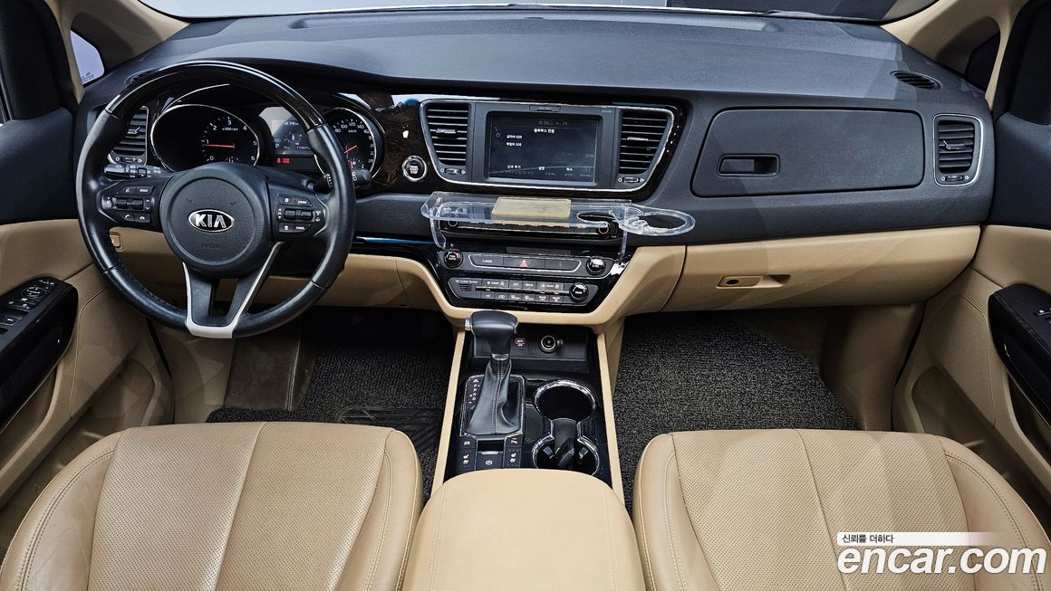 Kia Canival 2019