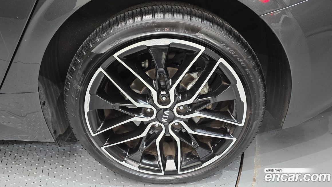 Kia K5 2021