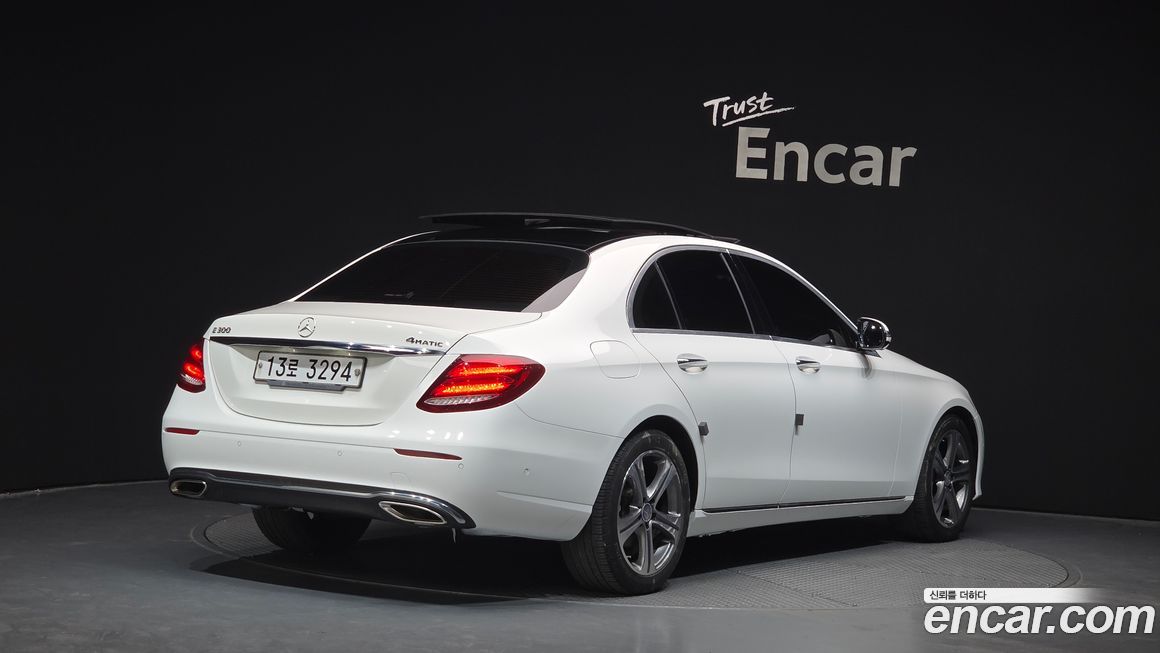 Mercedes-Benz E-Class 2017