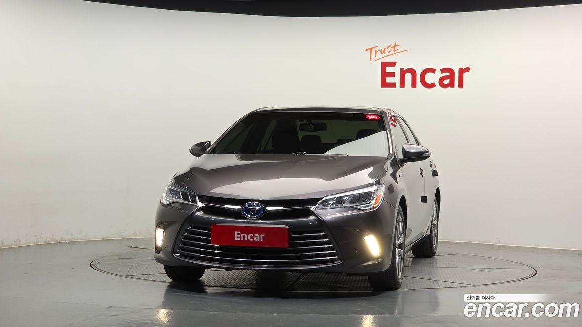 Toyota Camry 2016