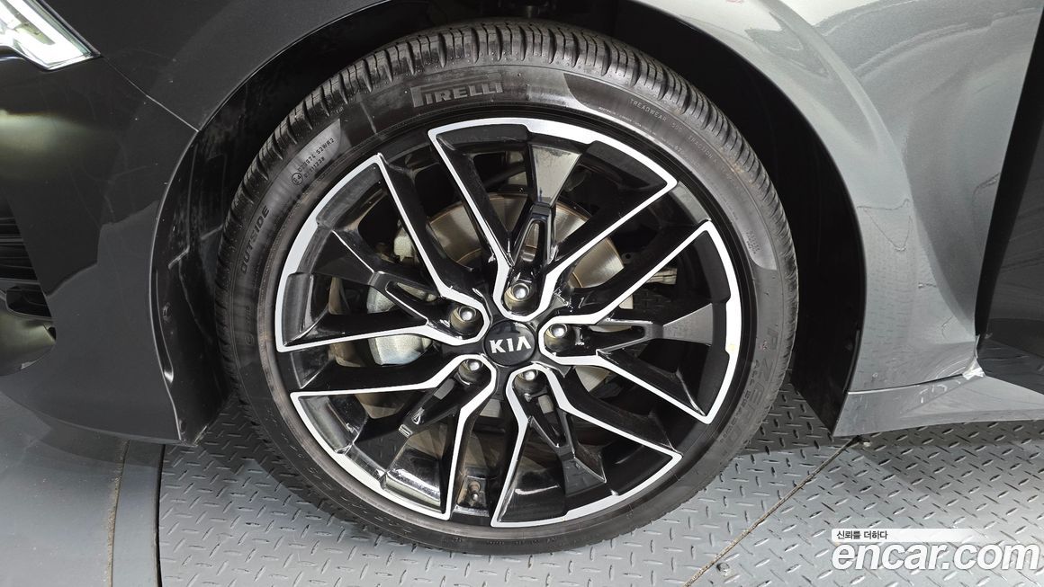 Kia K5 2021