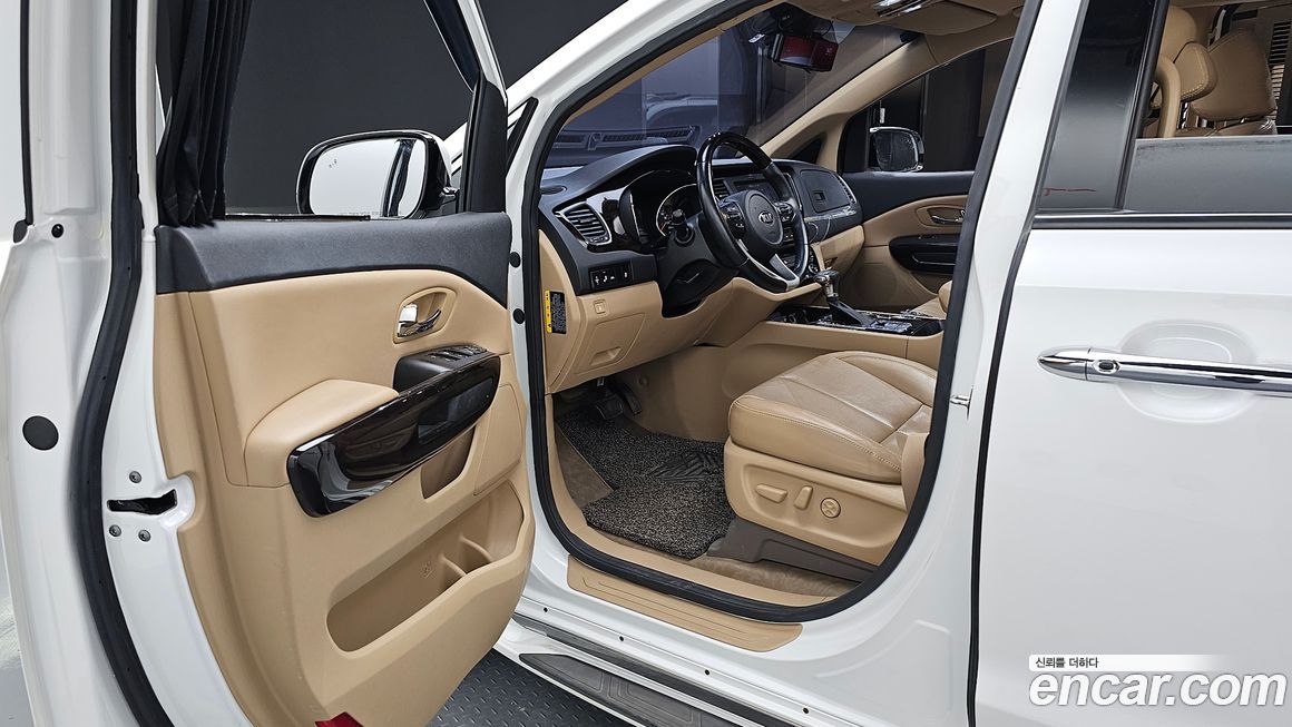Kia Canival 2019