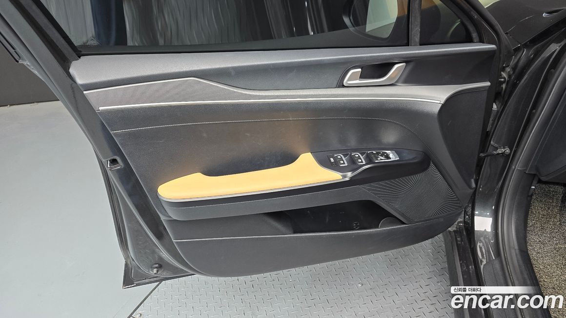 Kia K5 2021