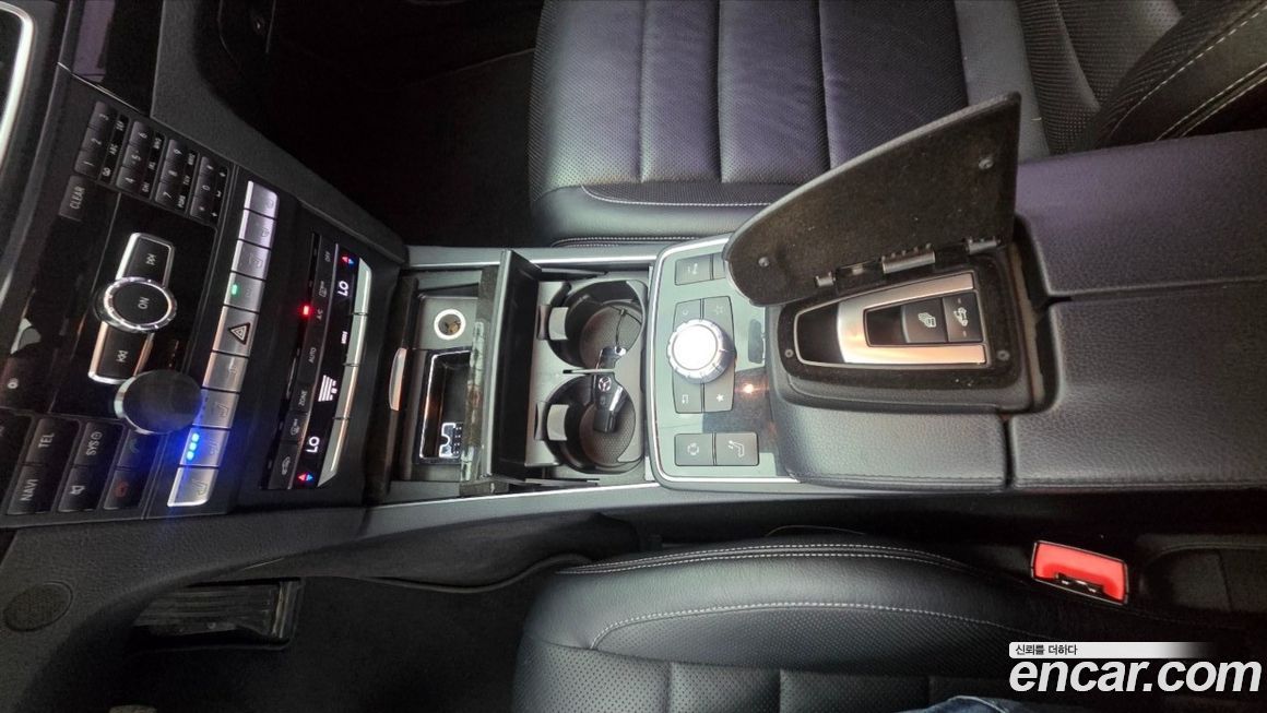 Mercedes-Benz E-Class 2015