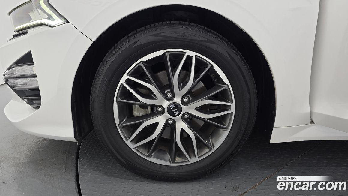 Kia K5 2021