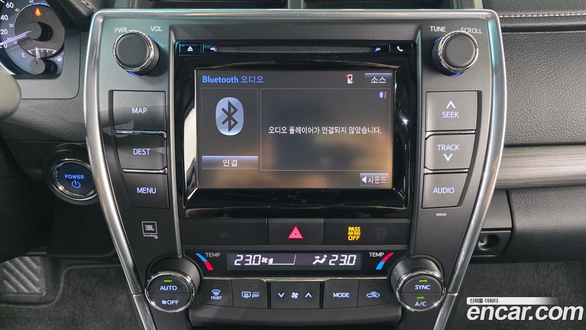 Toyota Camry 2016