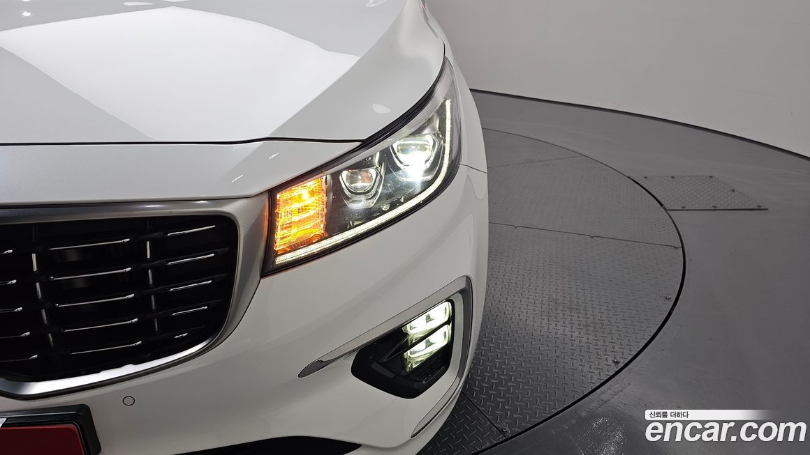 Kia Canival 2019