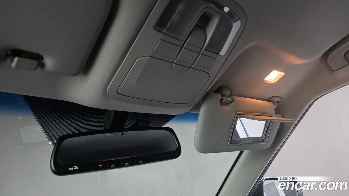 KG_Mobility_Ssangyong TIBOLI 2017