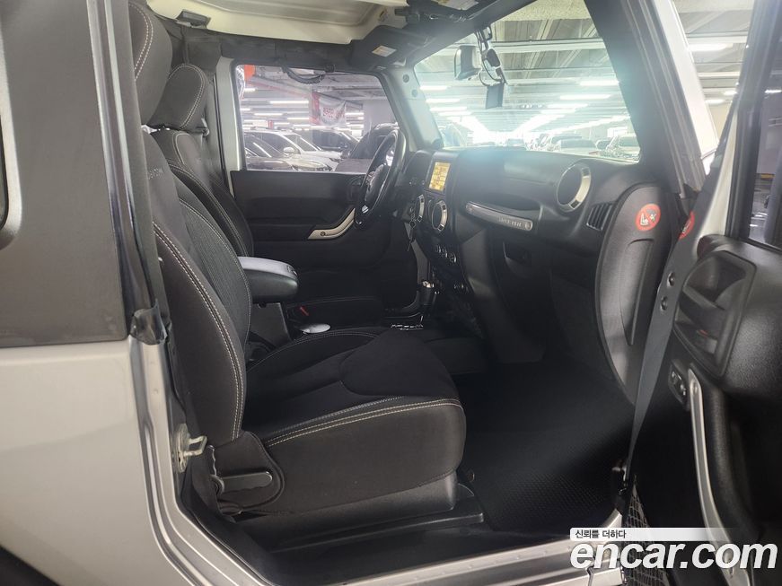 Jeep Wrangler 2013