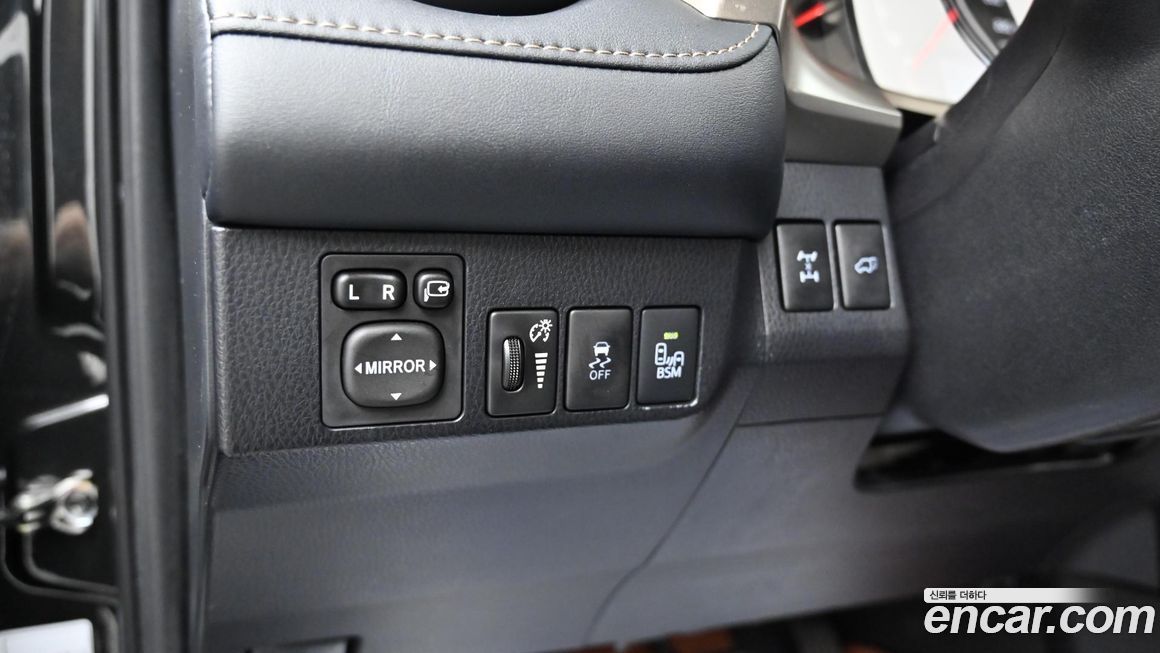Toyota RAV4 2015
