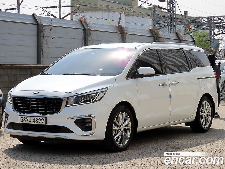 Kia Canival 2019