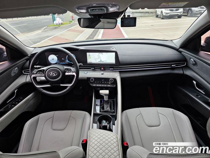 Hyundai AVANTE 2023