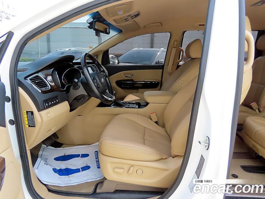 Kia Canival 2019