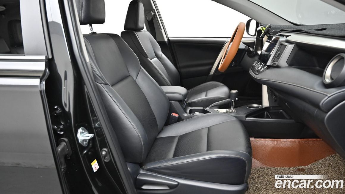 Toyota RAV4 2015