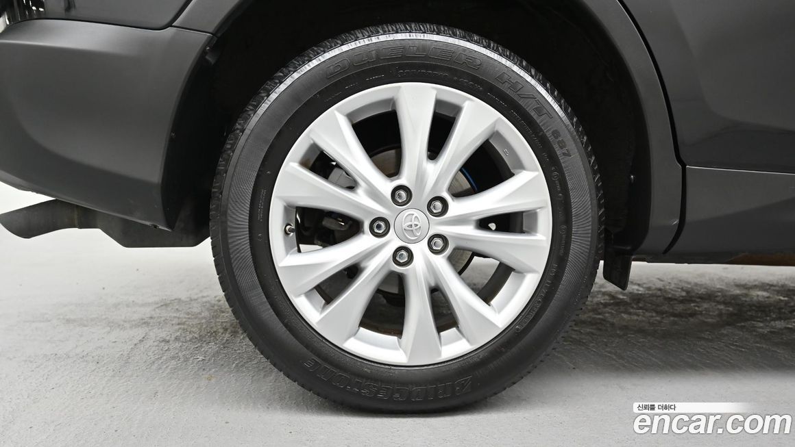 Toyota RAV4 2015