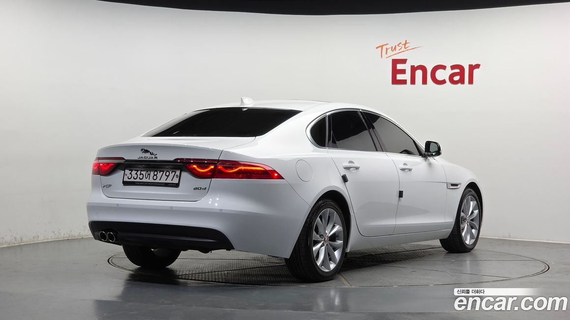 Jaguar XF 2019