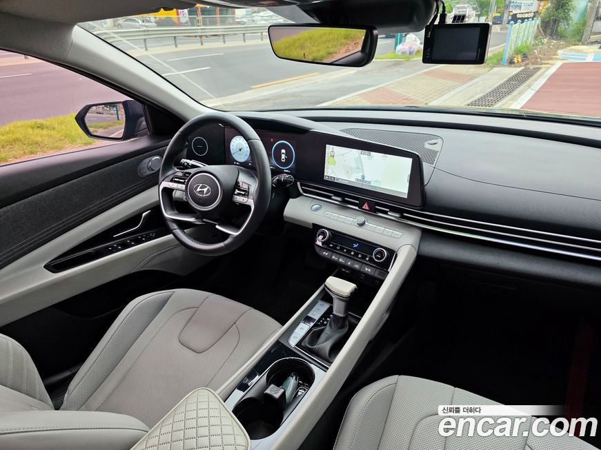 Hyundai AVANTE 2023