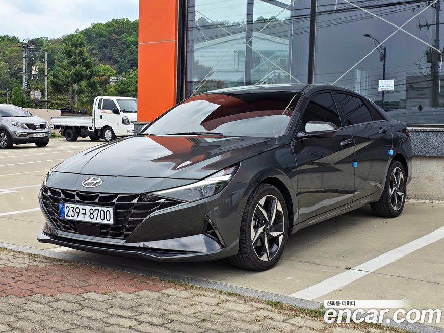 Hyundai AVANTE 2023