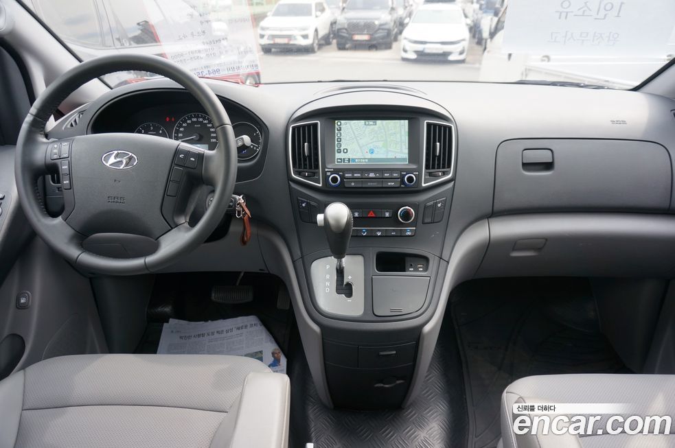 Hyundai Starex 2019