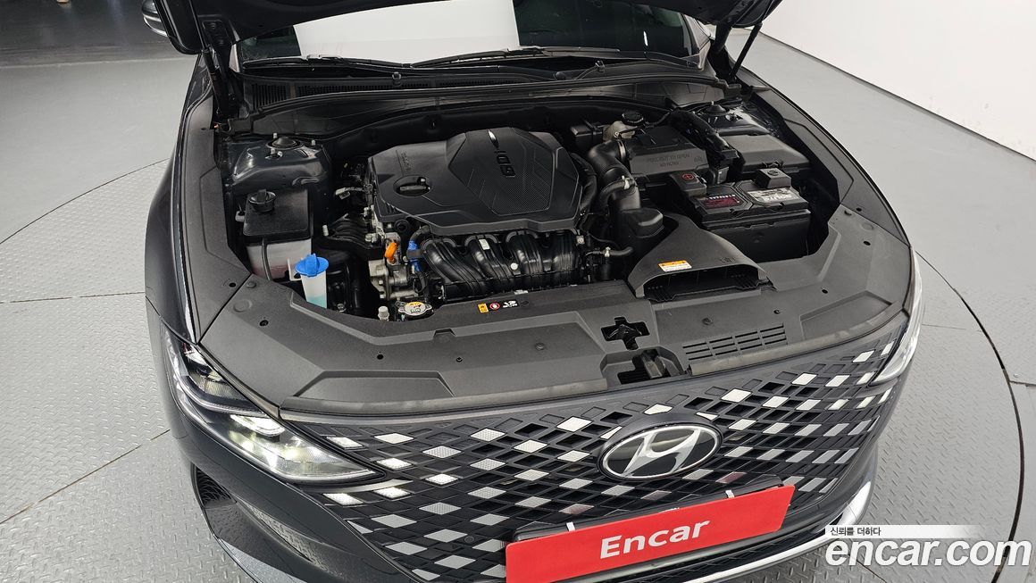 Hyundai Grandeur 2022