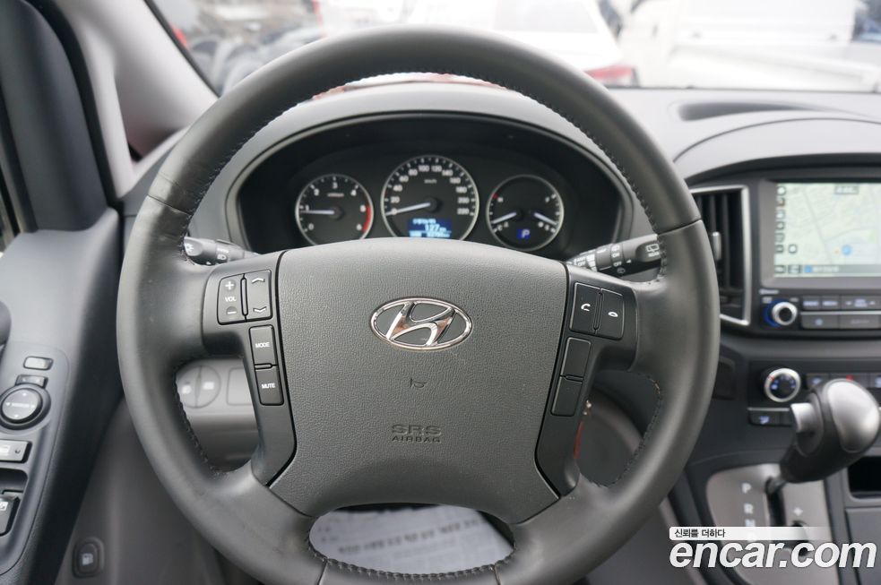 Hyundai Starex 2019