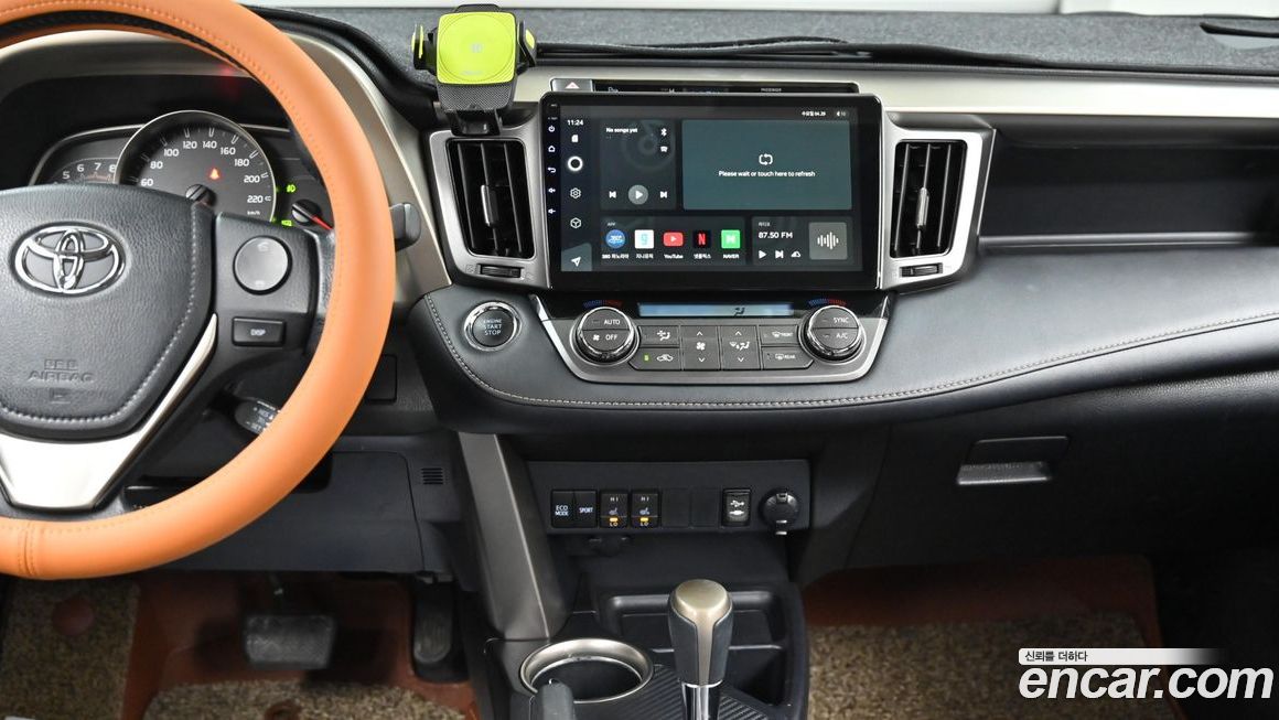 Toyota RAV4 2015