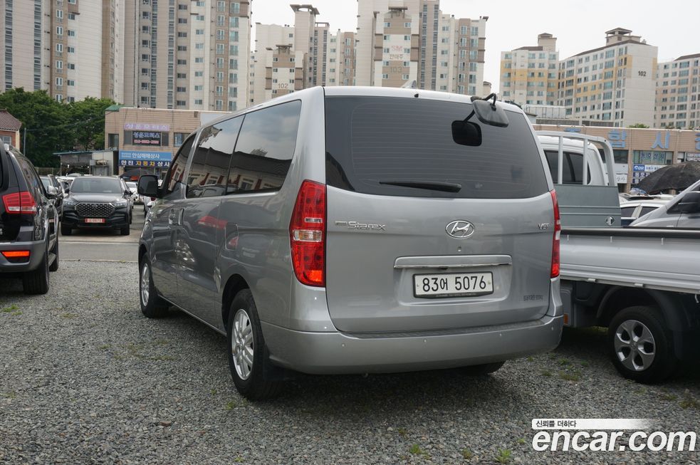 Hyundai Starex 2019