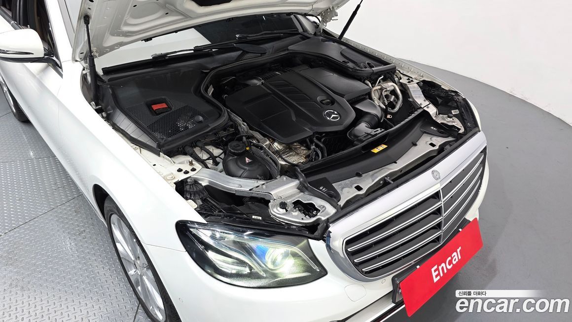 Mercedes-Benz E-Class 2017