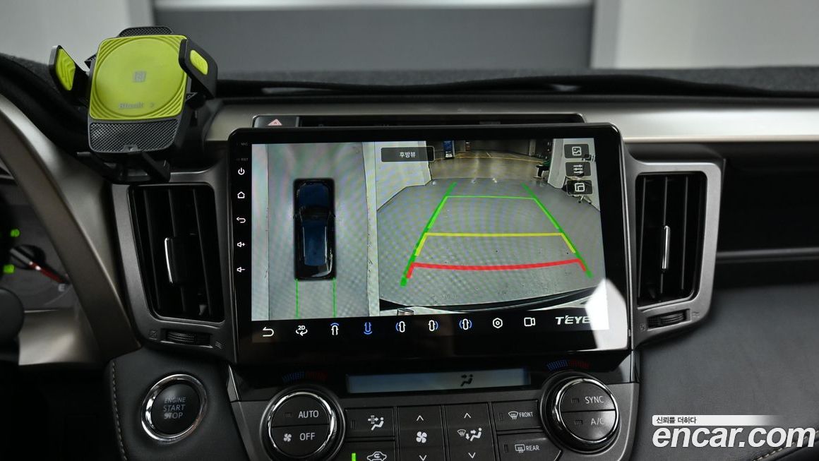 Toyota RAV4 2015